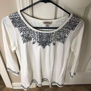 Lucky Brand top, with black detail!